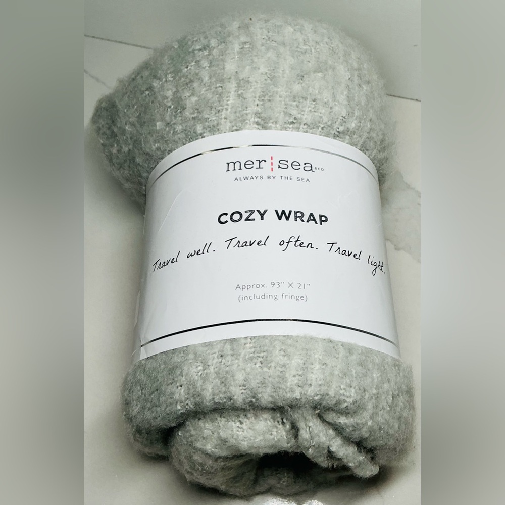 Mer Sea Always by the Sea Cozy Travel Wrap Throw Grey Ombre New 93” x 21”